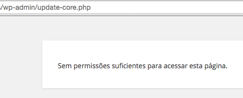 Com o uso da constante DISALLOW_FILE_MODS o acesso a página de atualização da plataforma é bloqueado